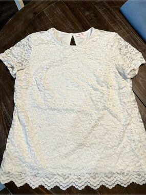 Women's White Lace Short Sleeve Blouse - Classic Feminine Top